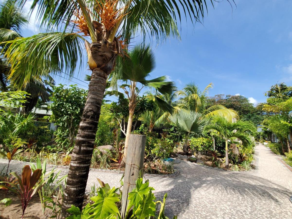 Cabanes Des Anges Hotel Isola di Isola di La Digue Esterno foto